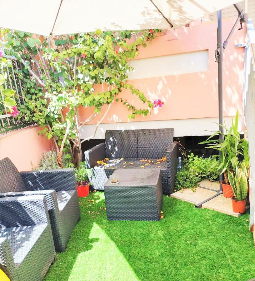 Bougainvillea Home - Ospedale Policlinico Монсерато Екстериор снимка